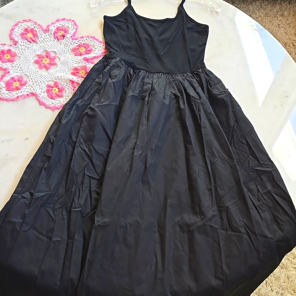 NWT Commense Patchwork Pockets Midi Dress in Black Size Medium - Picture 9 of 14